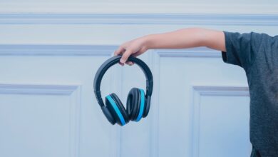 اضرار السماعات على الاذن وهل تسبب فقدان السمع؟!